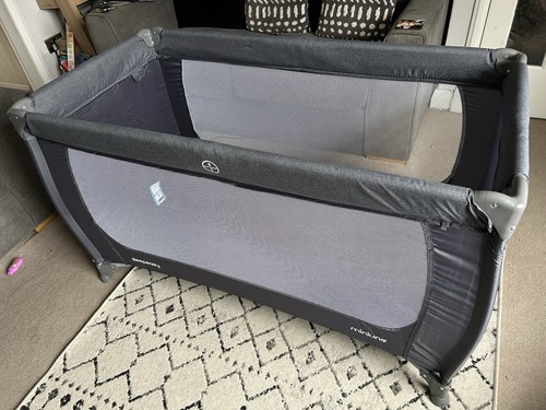 Travel cot 1 - travel,